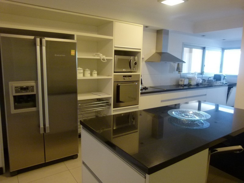 Departamento en primera fila de Playa Brava. Torre Premium